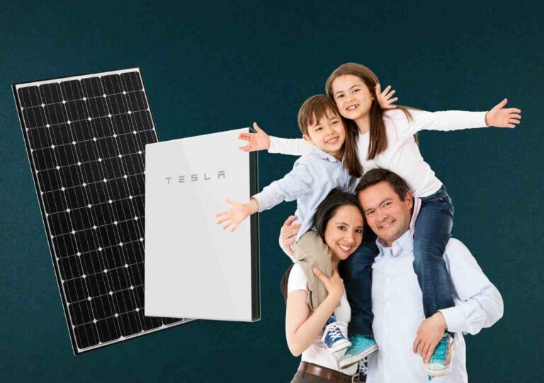 Famiglia felice dopo aver acquistato impianto fotovoltaico con accumulo Tesla Powerwall